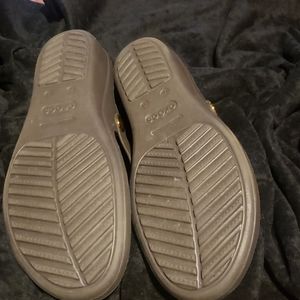 Womens Crocs Brown Sanrah Sandals